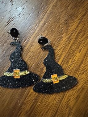 Black Glitter Witch Hat Dangle Earrings with Gold Buckle